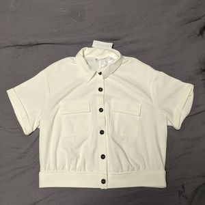 7th Avenue NY and Co White button up croptop M